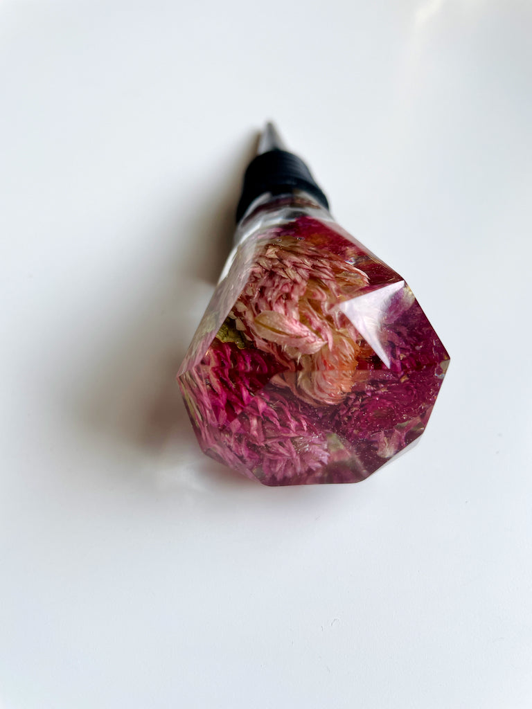 Gomphrena Wine Stopper