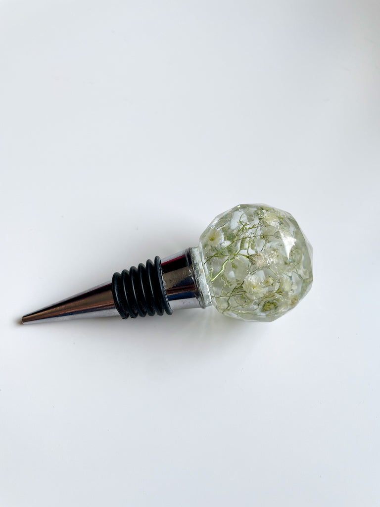 Baby's Breath Wine Stopper